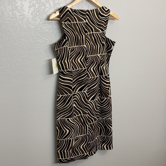 Liz Claiborne Dress, NWT, size 4 - Picture 7 of 12